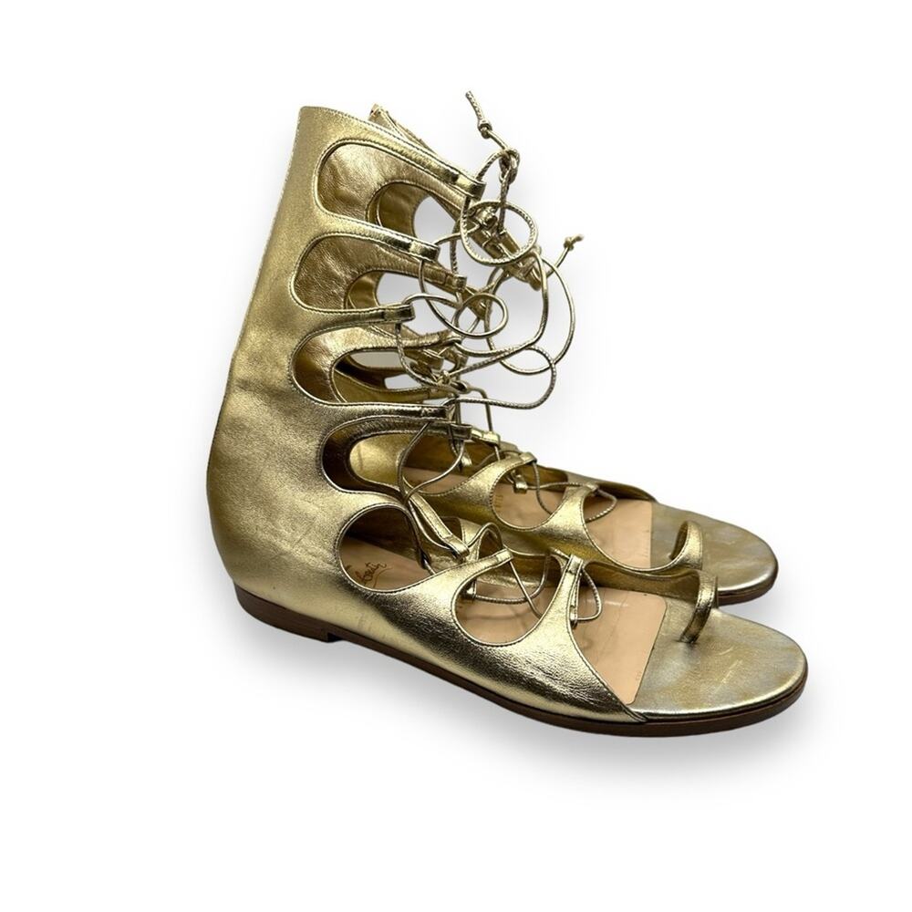 Christian Louboutin Sparty Flat Nappa Laminata Light Gold Gladiator Sandals 40‎